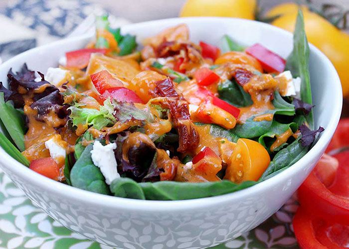Tomato Spinach Salad with Red Pepper Dressing